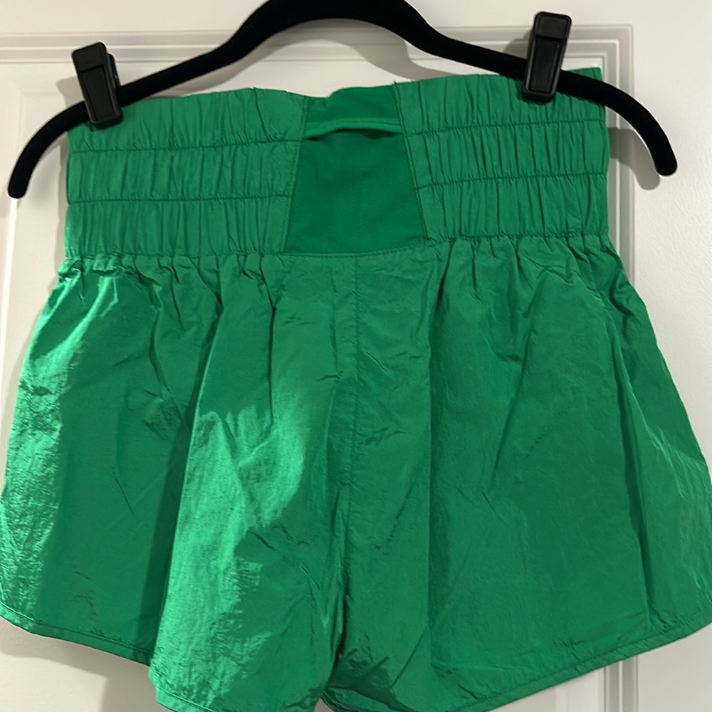 Shorts - Picture 2 of 6